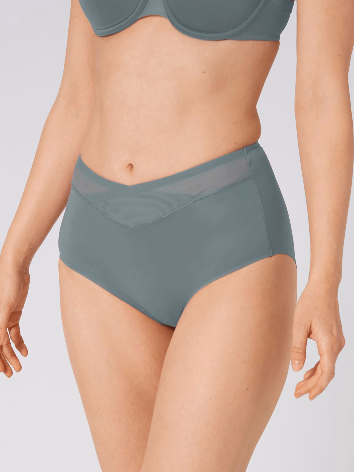 Cueca Maxi Triumph True Shape Sensation