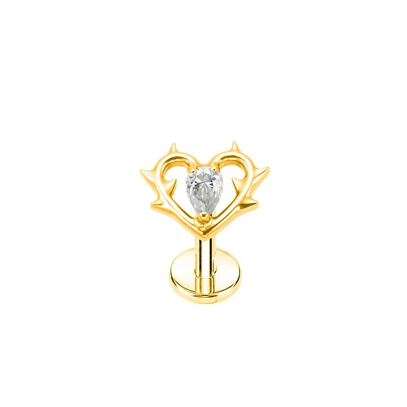 Spiked heart earring with a clear pink red green black stone heart nose piercing stud - Image 8