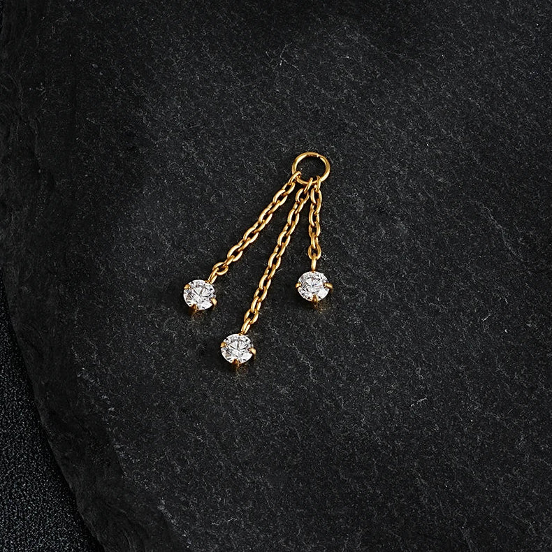 Chain charm for ear piercings with three clear stones and three chains - Image 3
